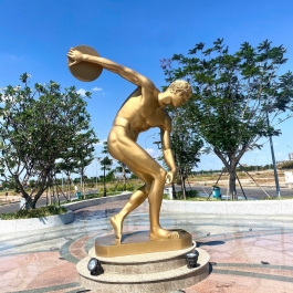 Tượng cổ điển composite ấn tượng