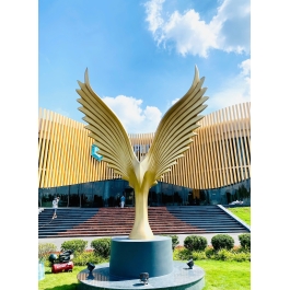 Mô hình cánh chim trang trí khuôn viên ấn tượng