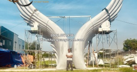 Tượng Đài Cánh Chim Inox Cao 12m Cho Tập Đoàn Novalan Dự Án Aqua City