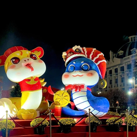 Mô Hình Mút Xốp Trang Trí Lễ Tết Độc Đáo, Sáng Tạo 2025