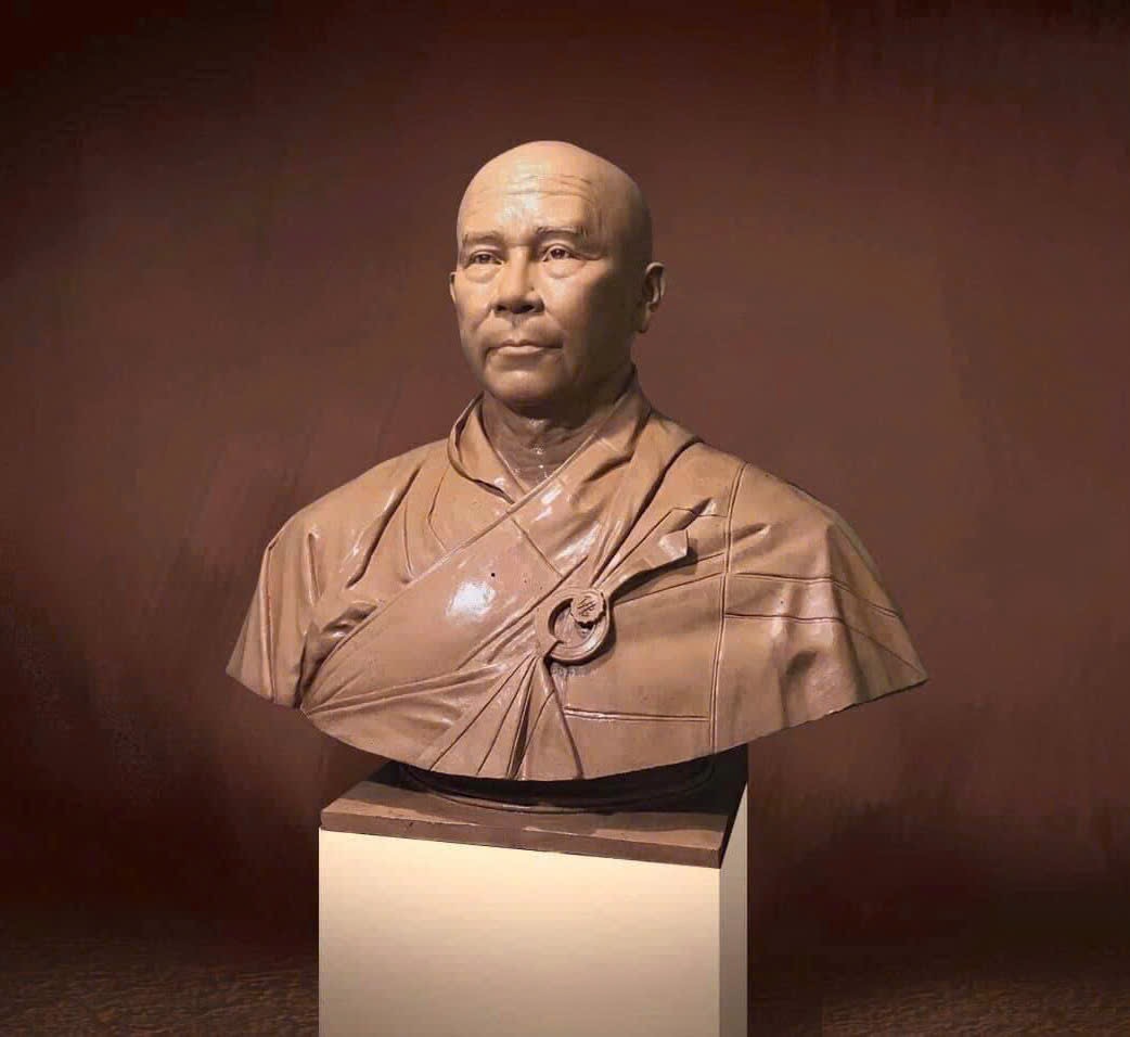 Tượng chân dung nhựa composite