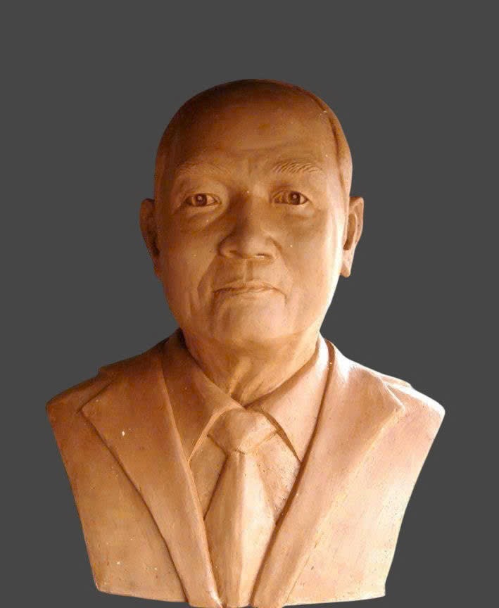 Tượng chân dung composite tphcm