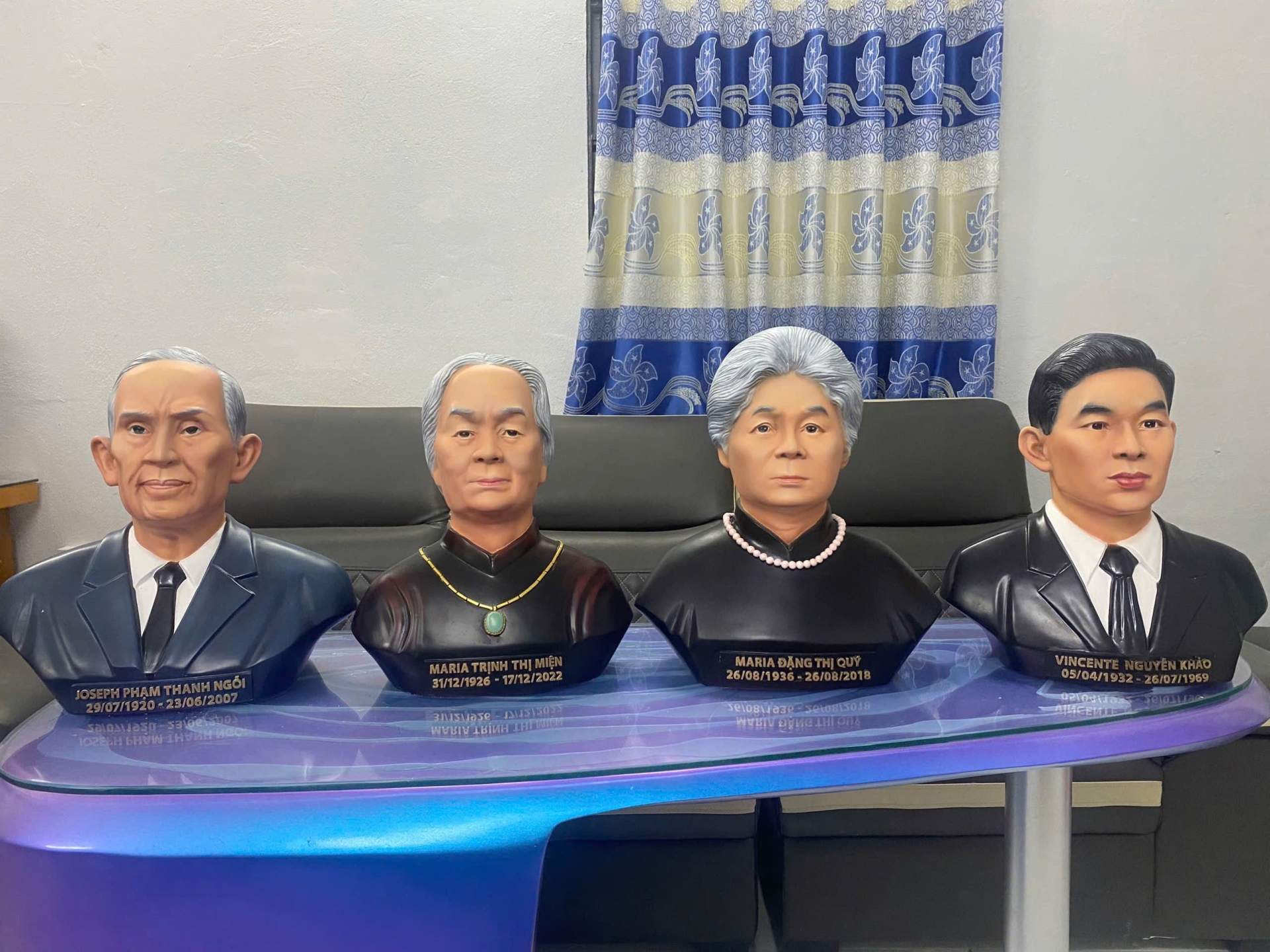 Tượng Chân Dung Composite Đẹp 