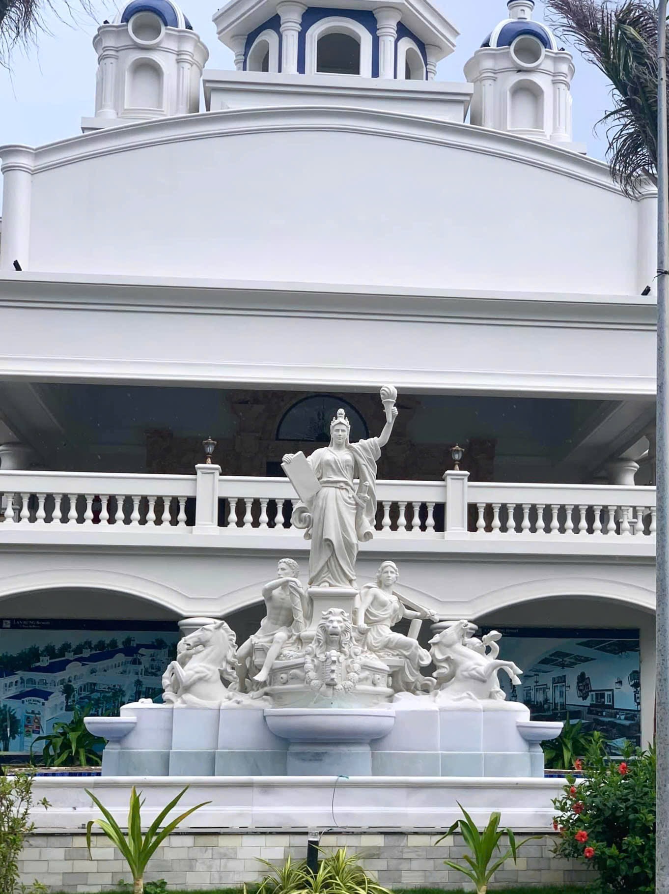 Tượng cổ điển composite uy tin