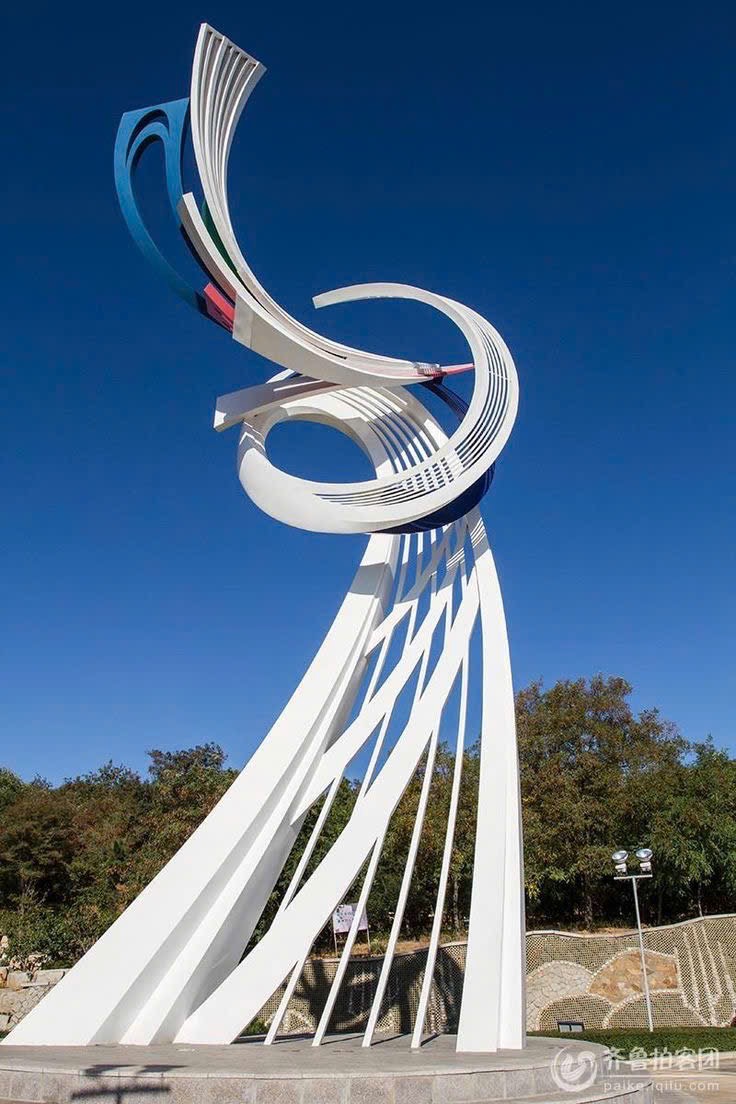 Mô hình tượng trang trí khuôn viên độc đáo